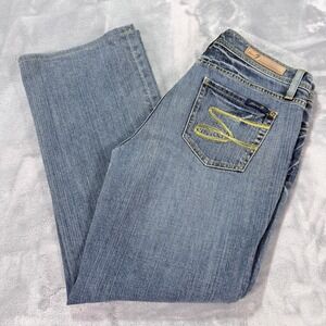 Seven7 Premium Denim Flare Jeans  Embroidered Back Pocket Size 10 Short 27.5"